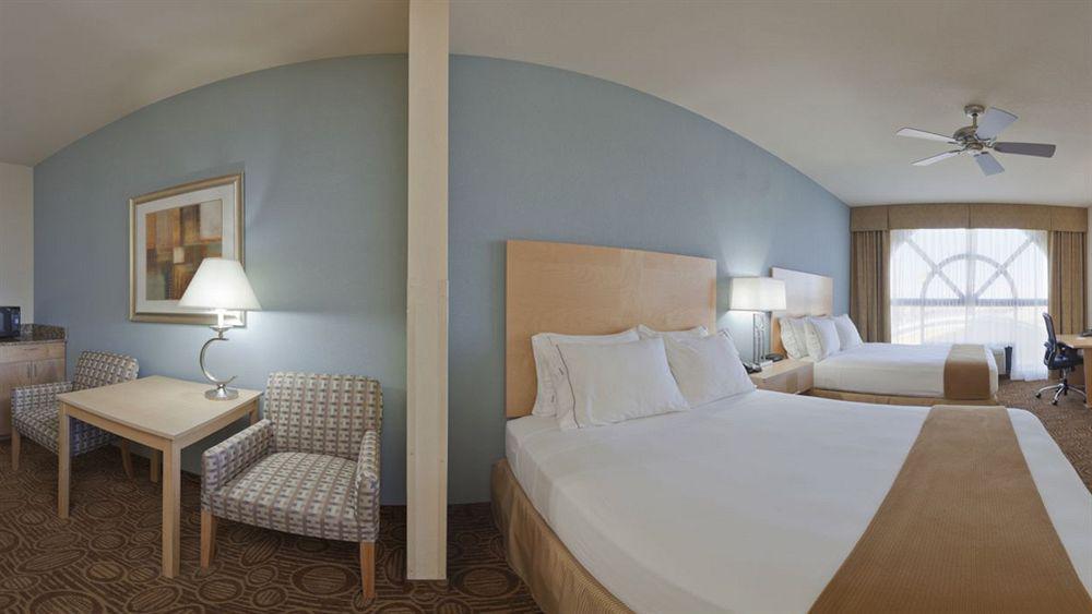 Holiday Inn Express & Suites Lubbock Southwest - Wolfforth By Ihg Esterno foto
