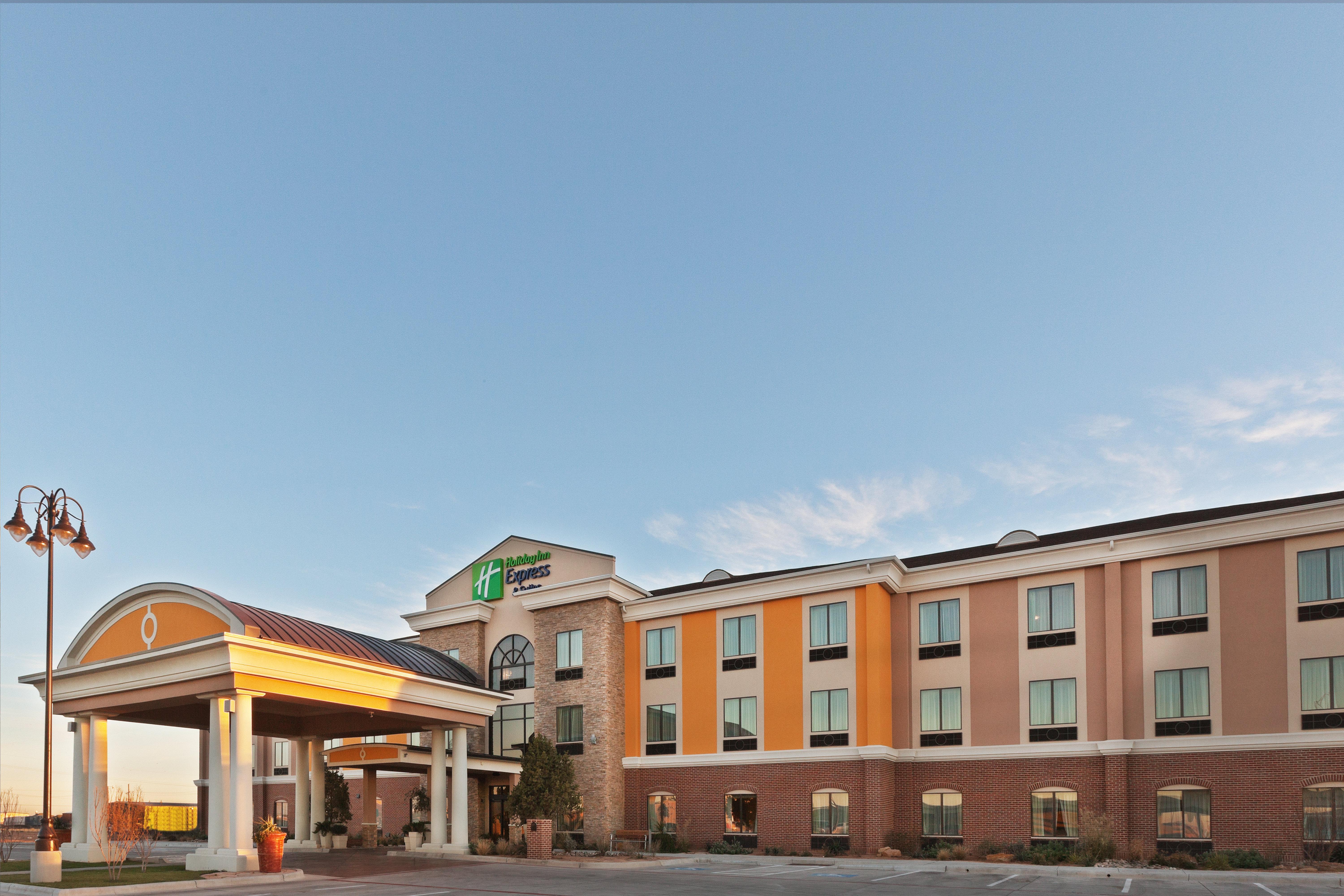 Holiday Inn Express & Suites Lubbock Southwest - Wolfforth By Ihg Esterno foto